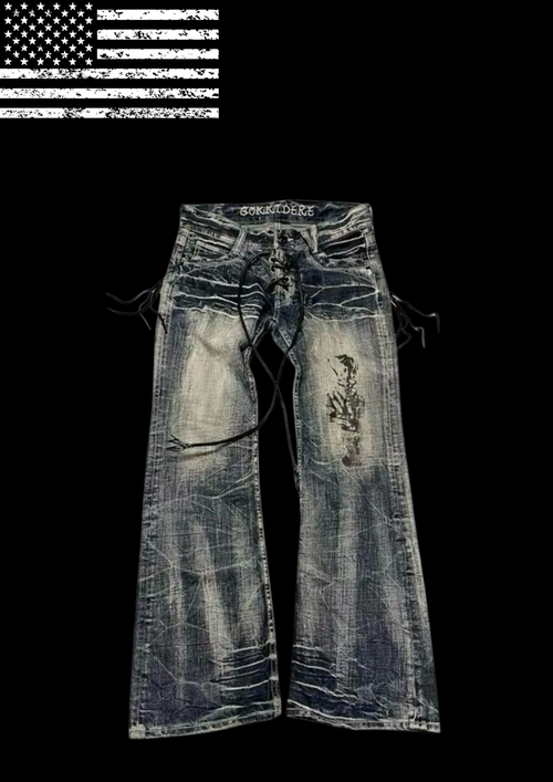 'FELL IN LUV' FLARED JEANS 𖦏